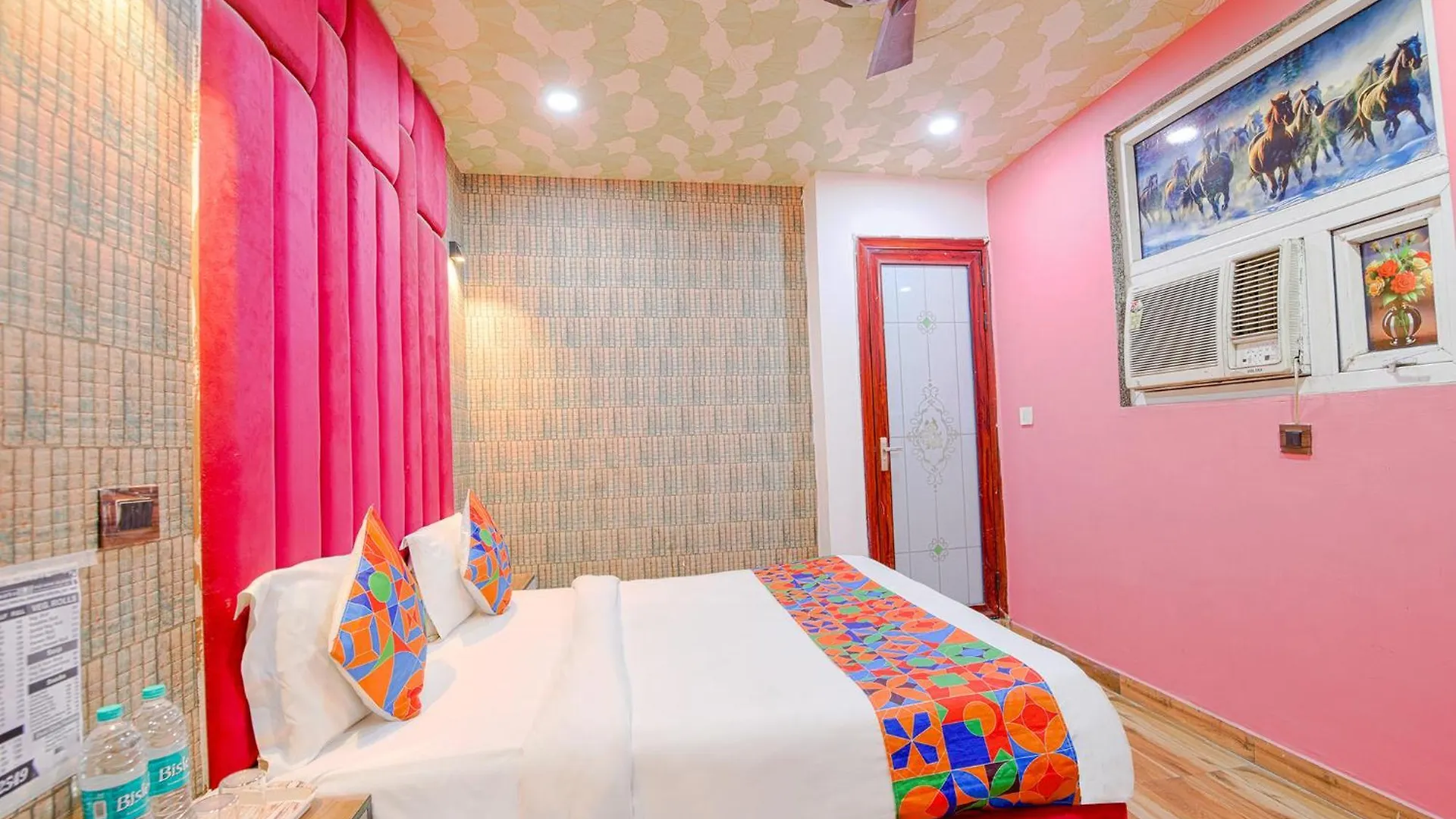 Hotel Fabhotel Jeet Stays Delhi