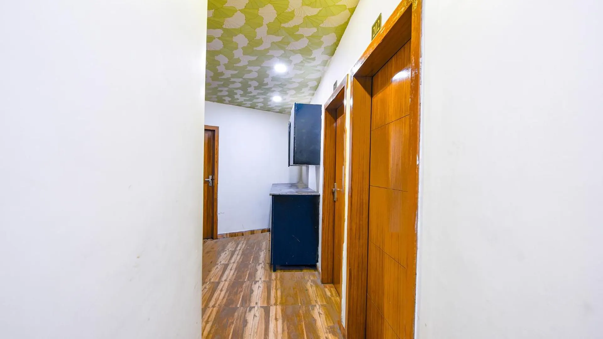 Fabhotel Jeet Stays Delhi  India