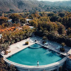 Resort The Highgarden Udaipur